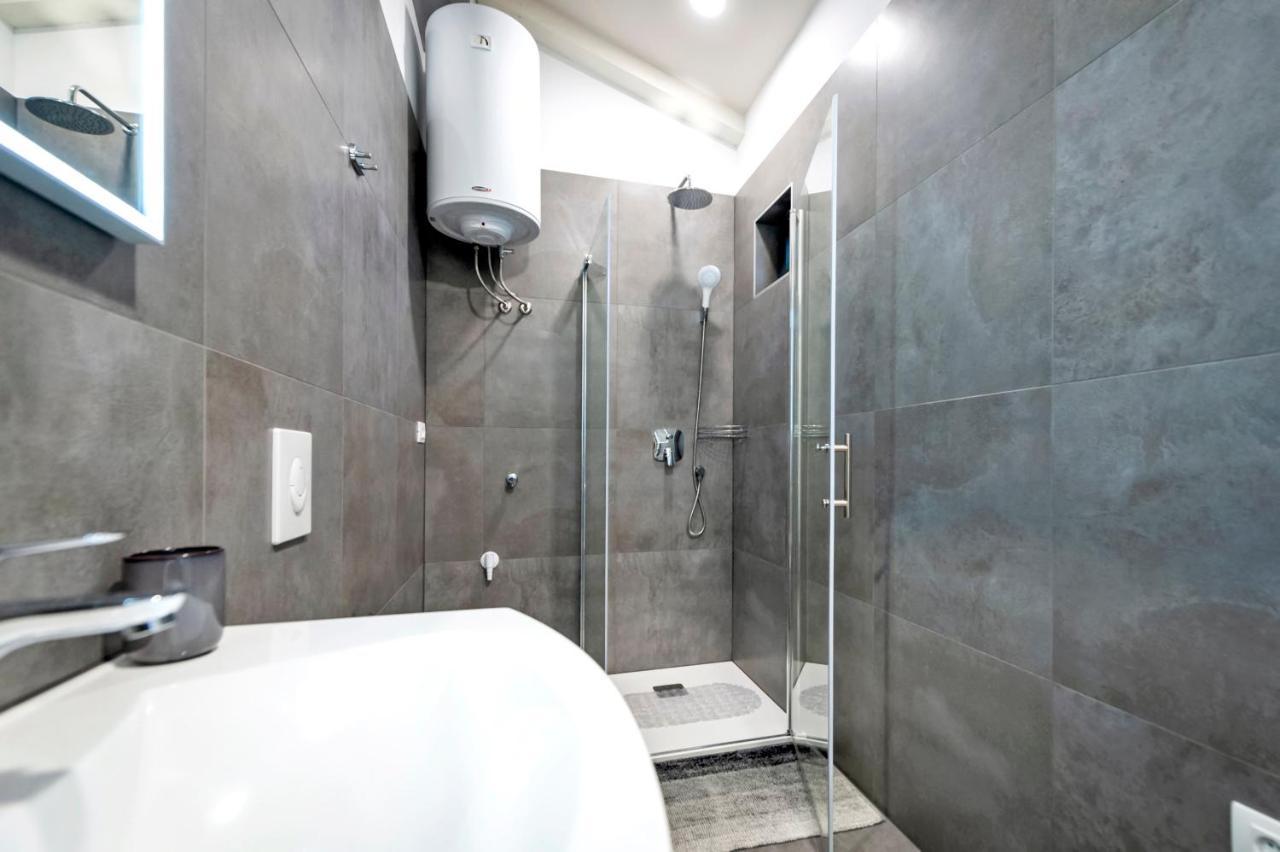 Deluxe Apartments A&A - 2 Rovinj Kültér fotó