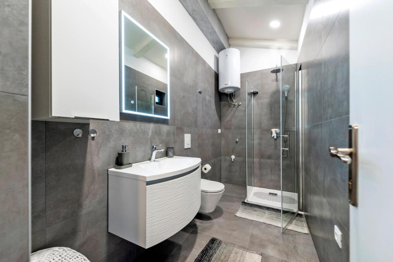 Deluxe Apartments A&A - 2 Rovinj Kültér fotó